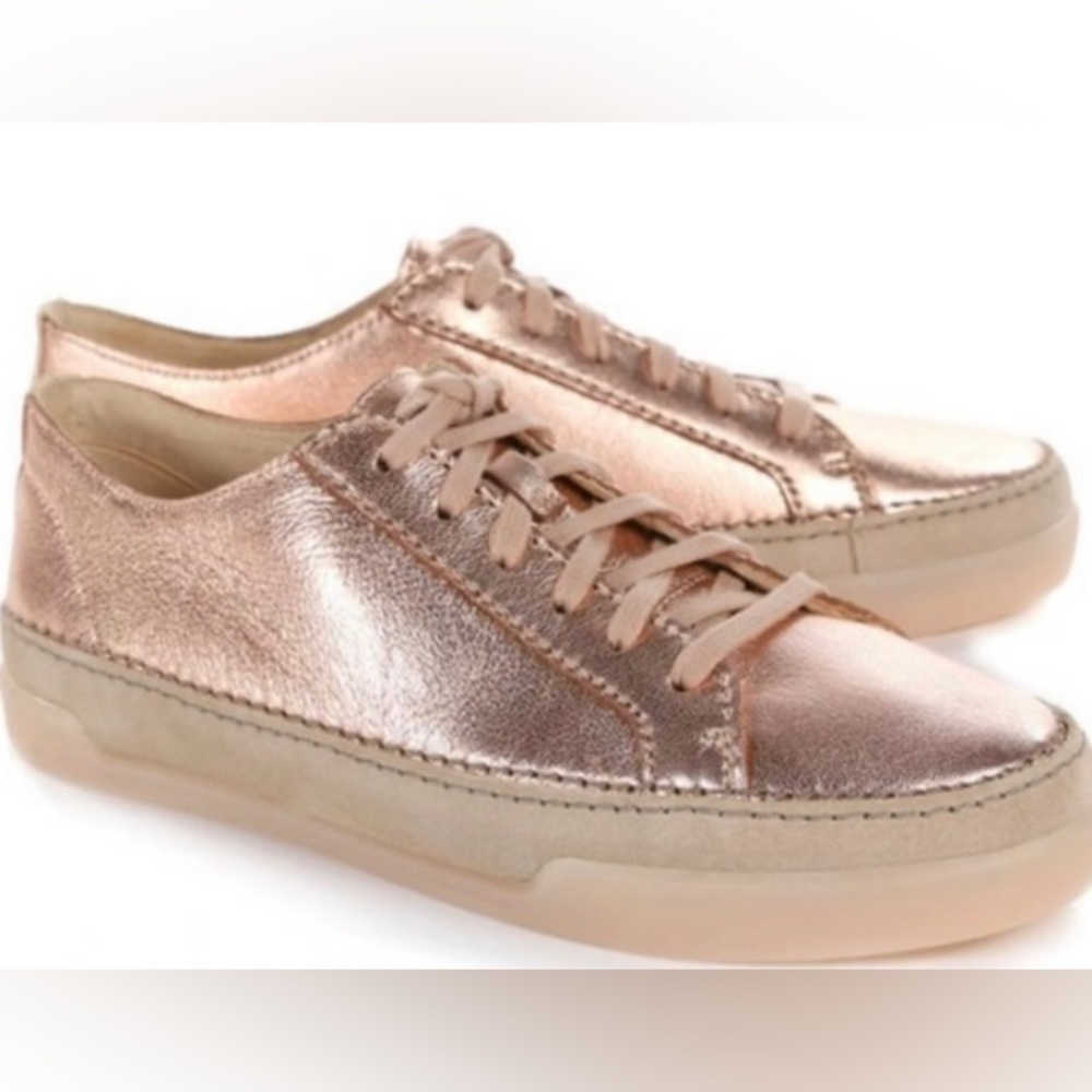 Clarks Leather Sneakes Hidi Holly Rose Gold New size 7